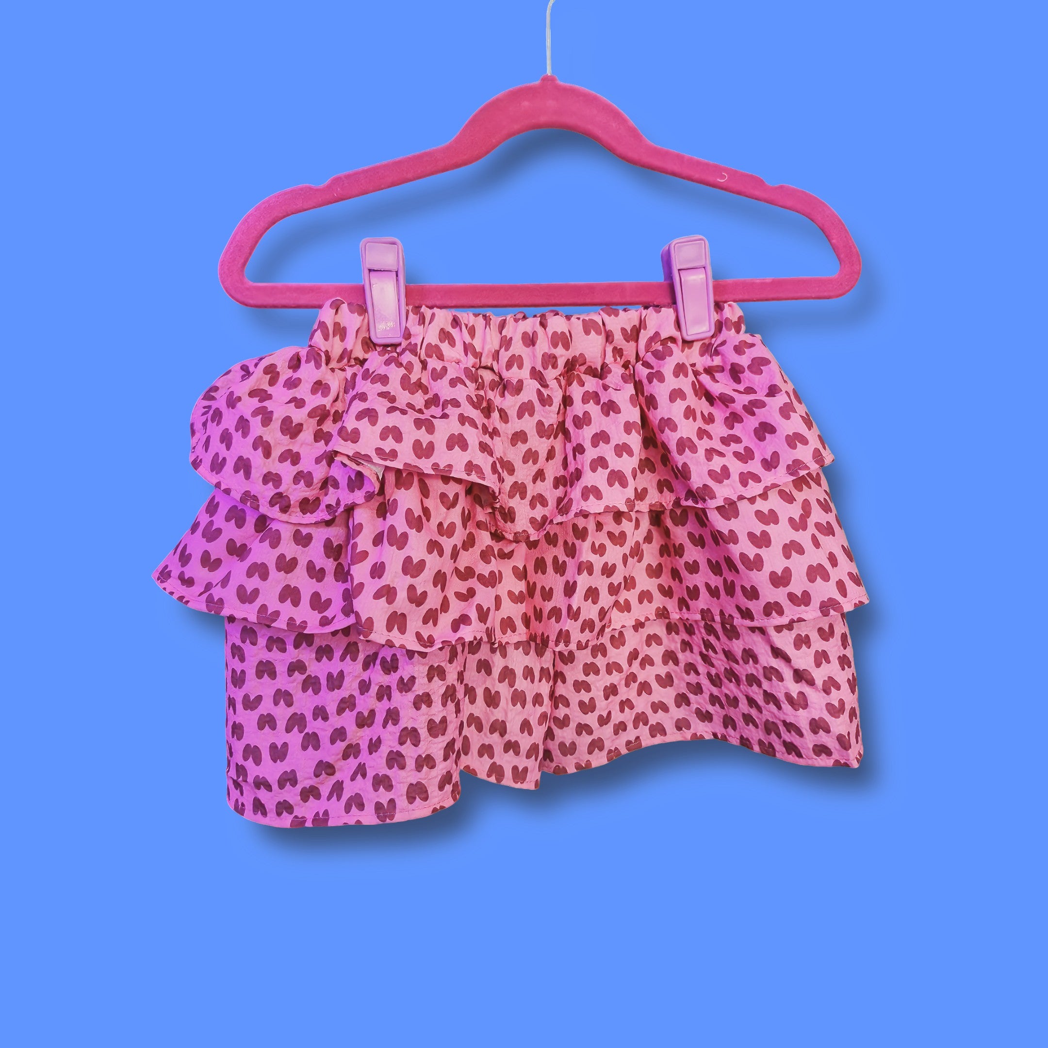 PINK SHORTS HEARTS
