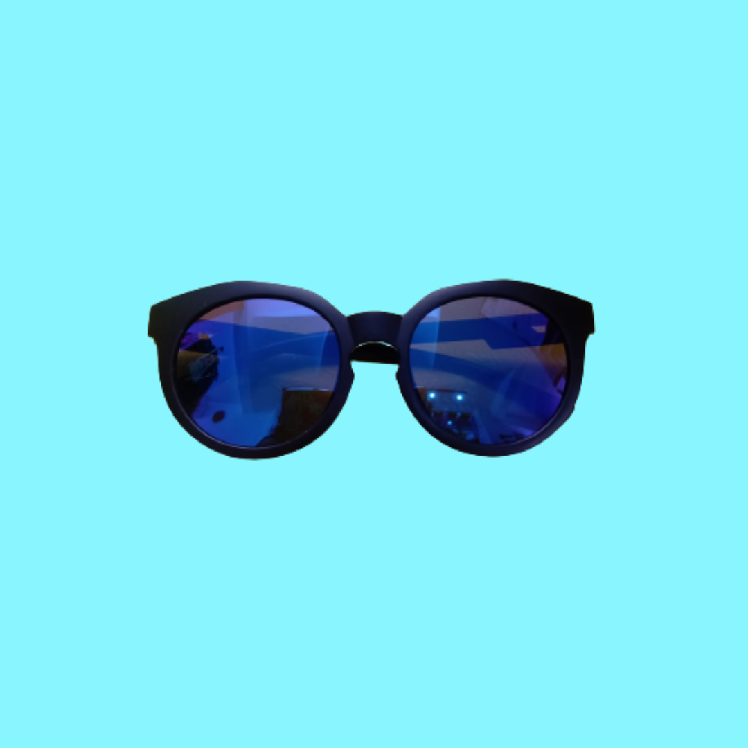 LENTES DE SOL NEGROS