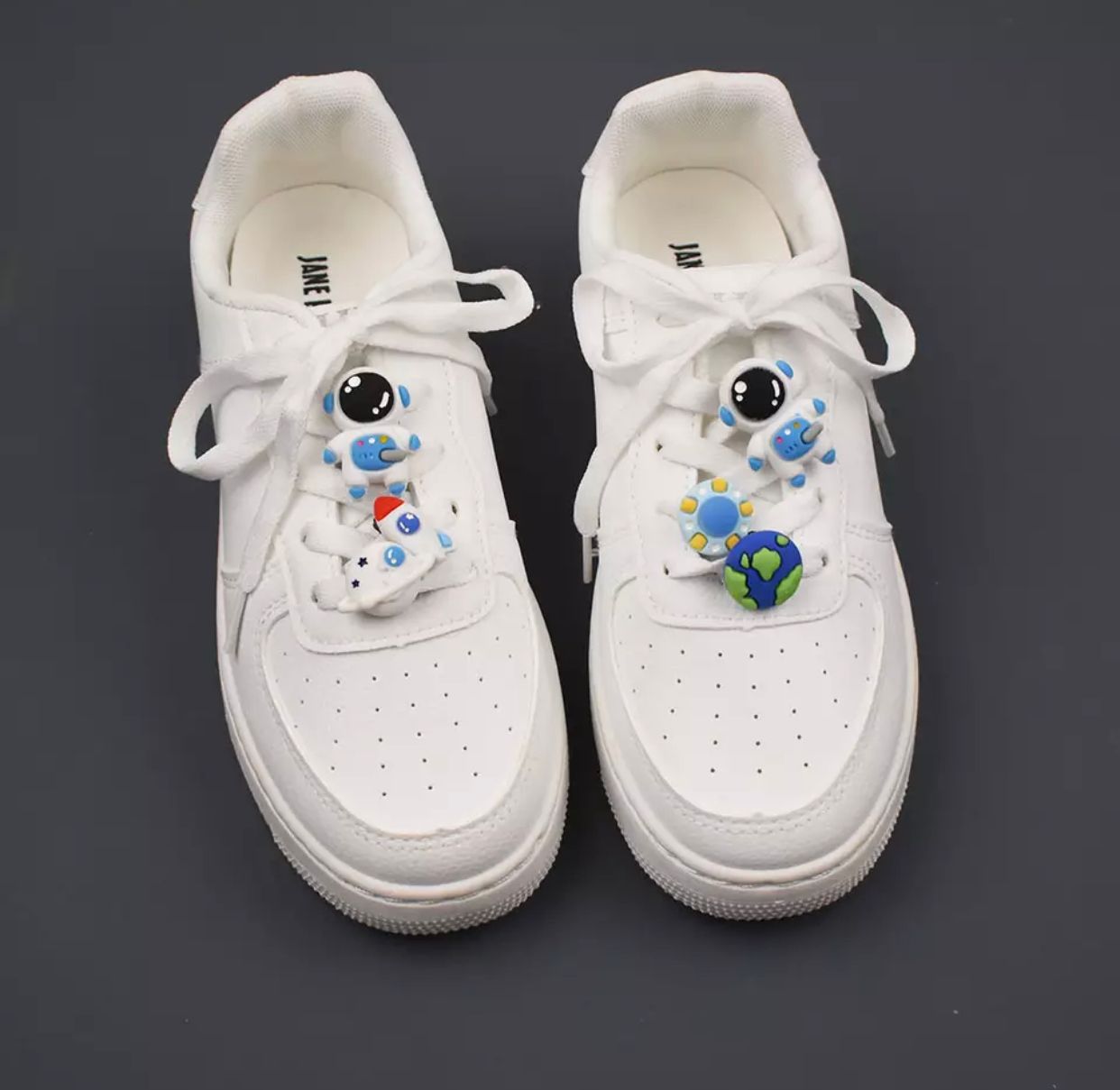 SET BOTONES TENIS SPACE