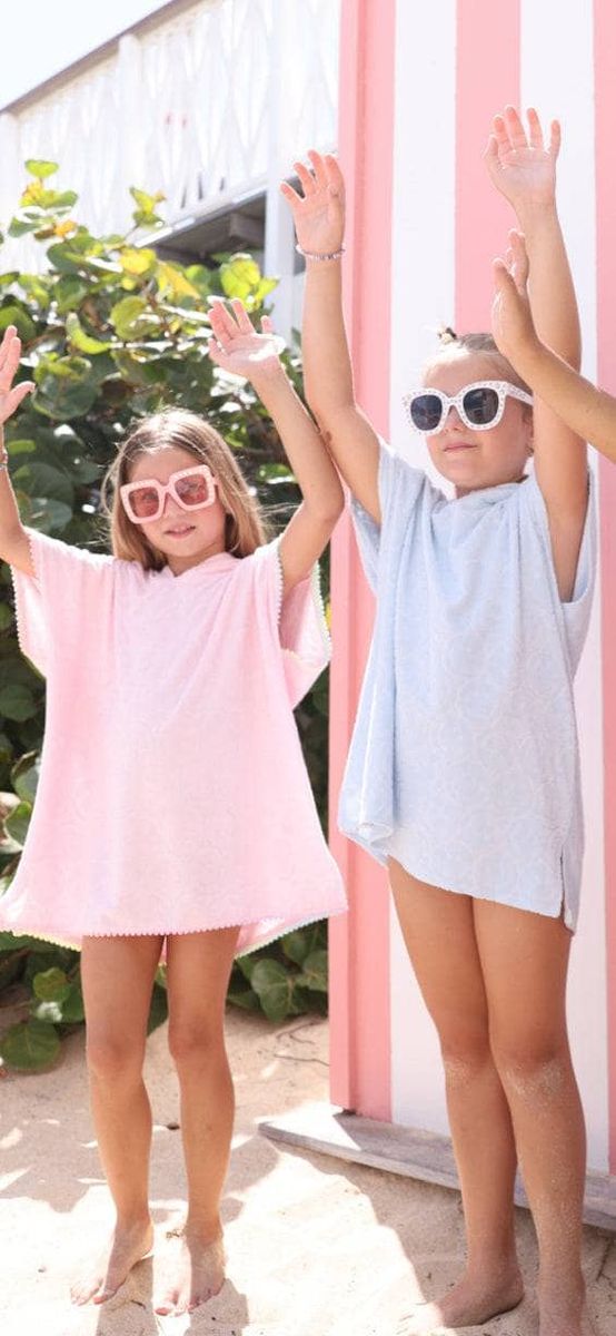 EMBOSSED EMOJI TERRY PONCHO