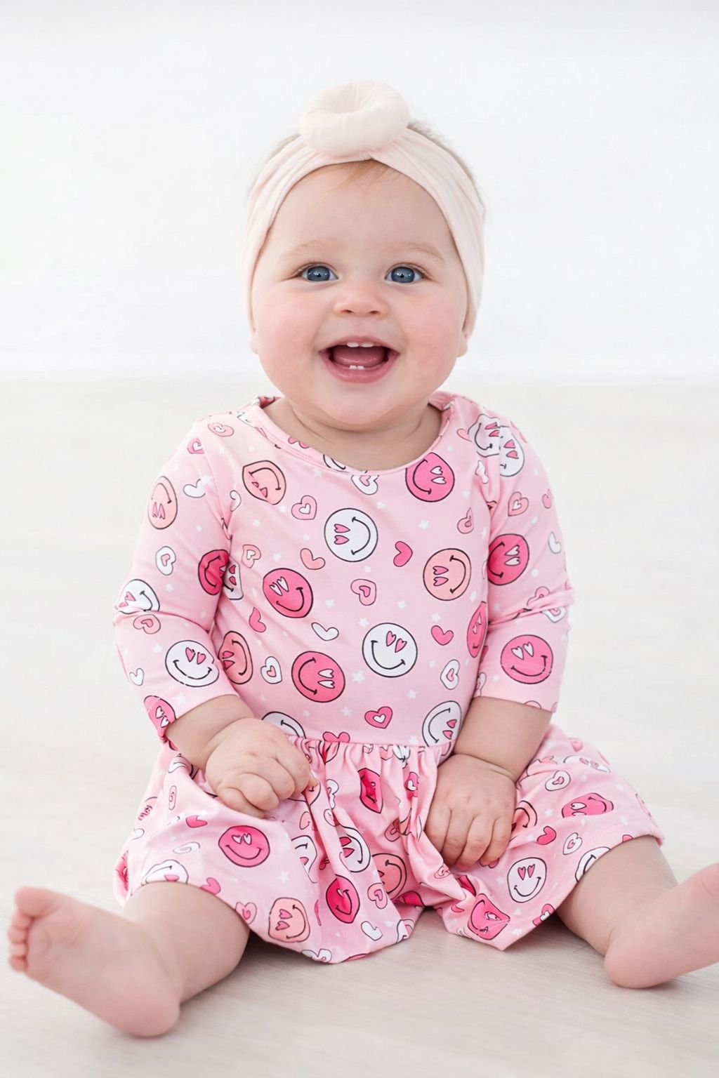 YOU MAKE ME HAPPY 3/4 SLEEVE TWIRL BODYSUIT