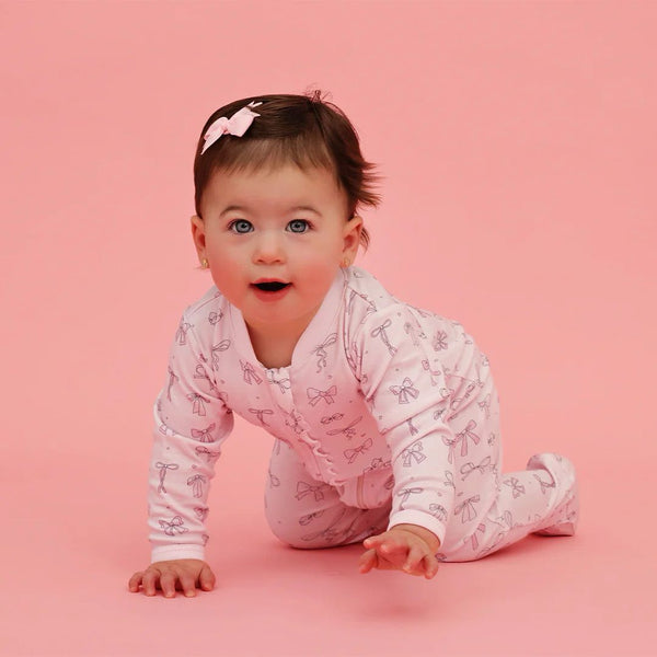 BOW ZIPPER FOOTIE WITH RUFFLES
